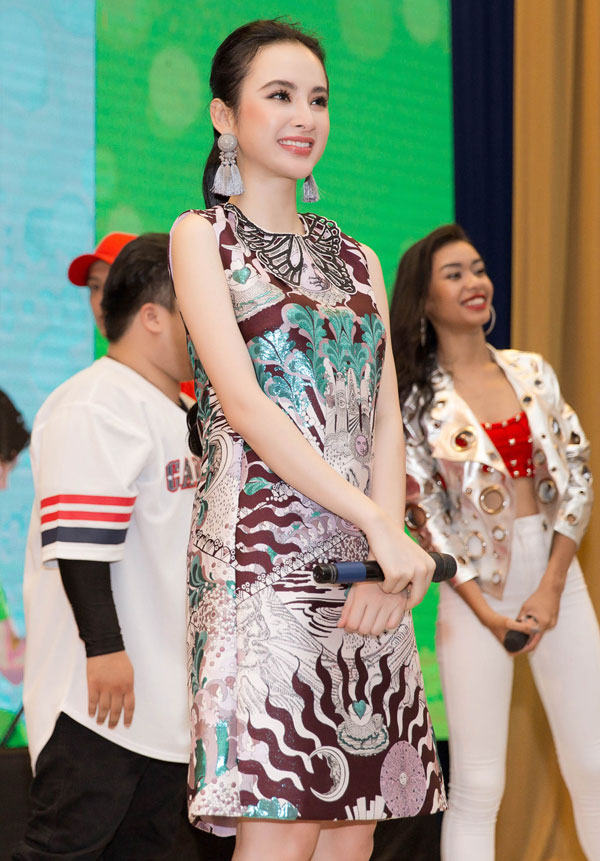 angela-phuong-trinh-tiet-lo-thich-mau-ban-trai-giong-huu-vi-2