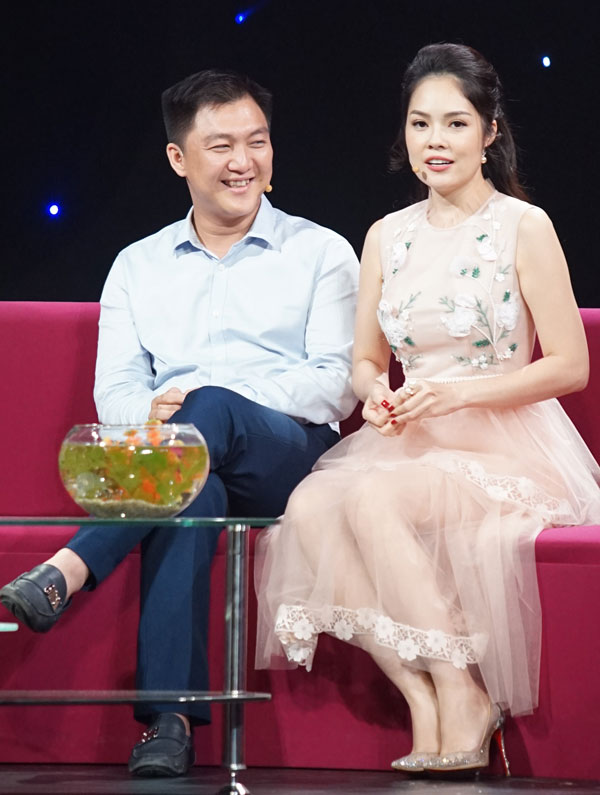duong-cm-lynh-va-ong-xa-viet-kieu-ke-ky-niem-khi-yeu-nhau-6