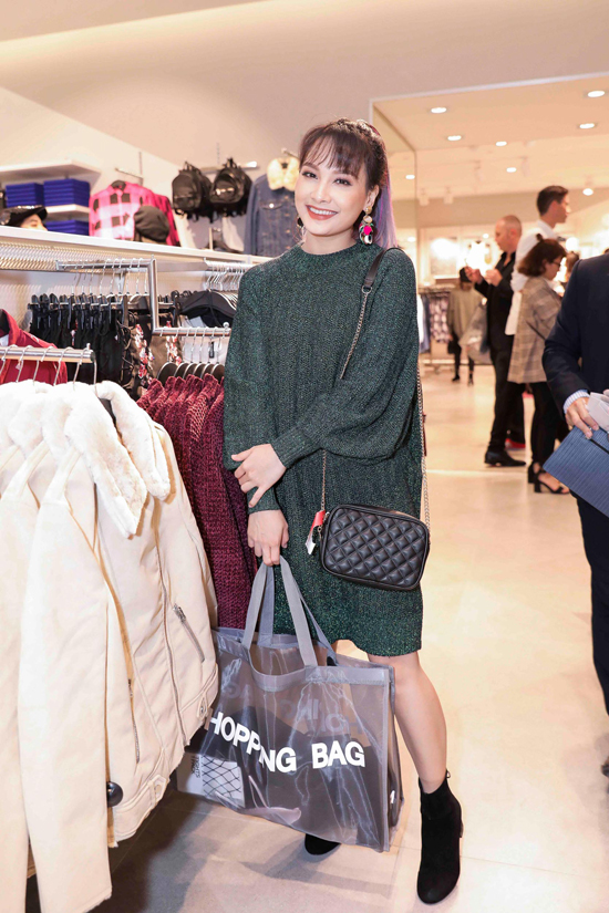 bao-thanh-doi-style-an-mac-nhu-hot-girl-khi-di-su-kien-2