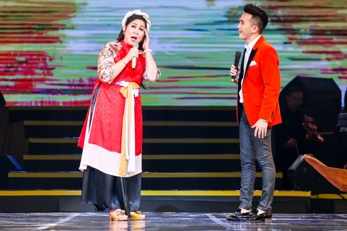 ngoc-huyen-tung-bi-ghet-khi-khong-ket-hop-voi-kim-tu-long-5