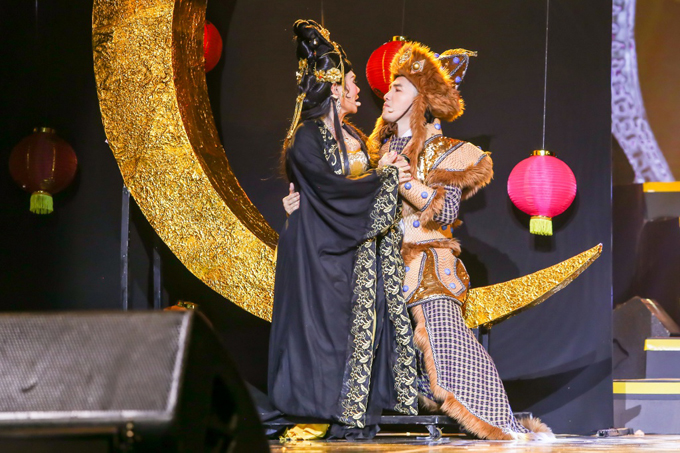 ngoc-huyen-tung-bi-ghet-khi-khong-ket-hop-voi-kim-tu-long-4