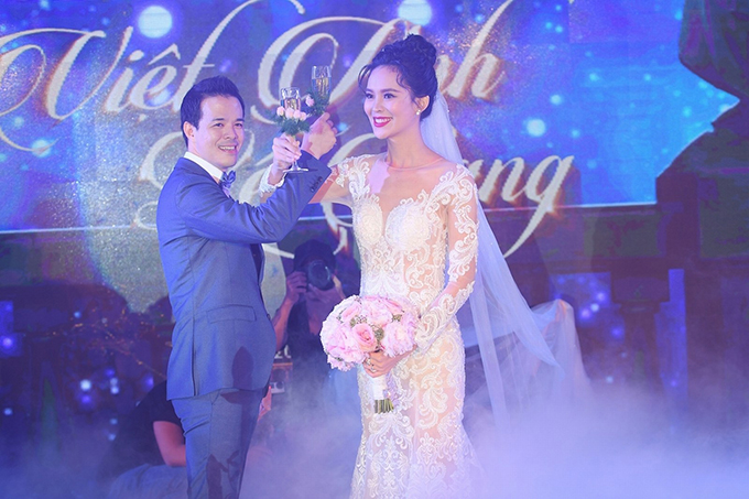 nhung-dam-cuoi-hoanh-trang-cua-sao-viet-trong-nam-2017-1