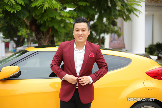 Hoạt động nghệ thuật hơn 20 năm, ca sĩ Lam Trường thú nhận anh sở hữu gia tài bài hát đồ sộ lên tới gần 1000, trong đó có nhiều ca khúc nổi tiếng gắn liền với thanh xuân thế hệ 7x và 8x.Tuy nhiên, thời điểm những năm 1990, điều kiện không cho phép khiến anh chưa có MV nào đầu tư chất lượng, đặc biệt phần âm thanh. Suốt 6 tháng qua, anh dành nhiều thời gian và tâm huyết thực hiện dự án.