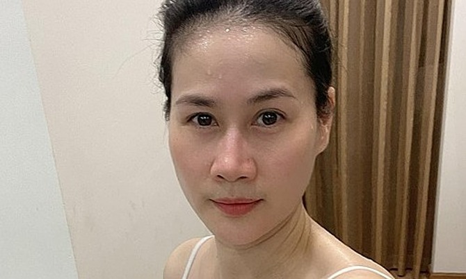 Ảnh sao 10/7: Thân Thúy Hà mặt mộc rạng rỡ tuổi 43 - Vimarsana News